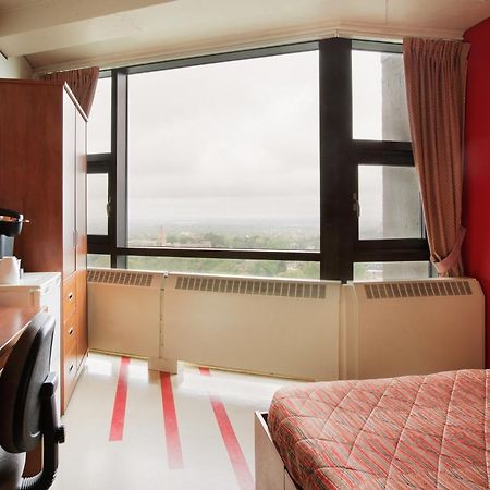 Zum Auberge D'Ete - Universite De 蒙特利尔 客房 照片